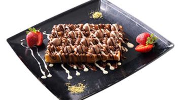 Picaso Waffle With Maltesers