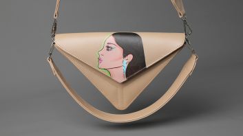 Joud - Beige Hand-drawn Triangle Bag