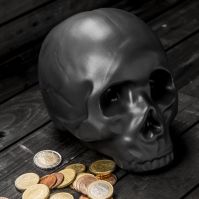 Kikkerland Coin Bank Skull